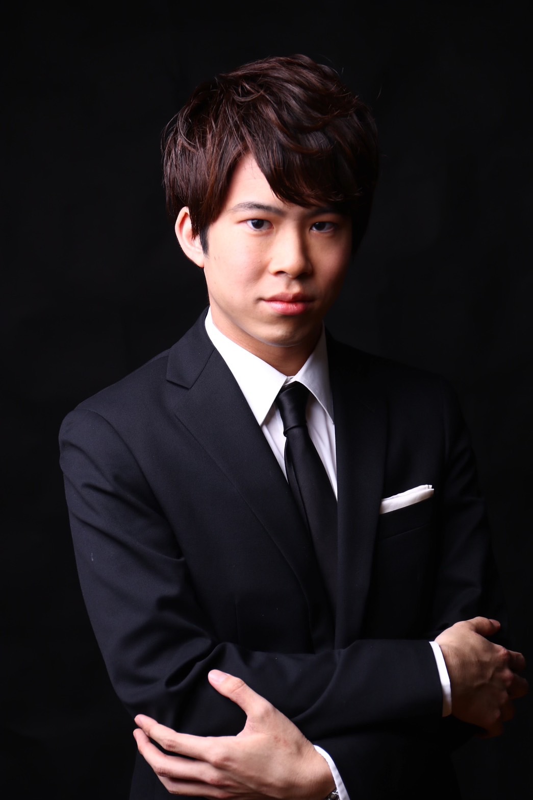 大部良介